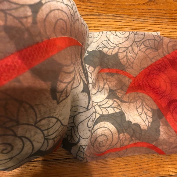 Saree Grey white and red - Picture 2 of 4